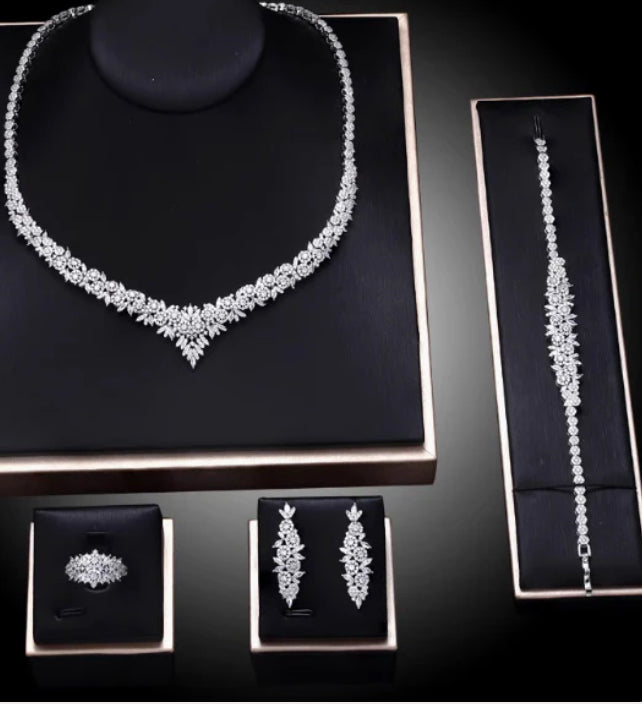 Bride's Copper Zircon Suit Necklace Earrings Hand